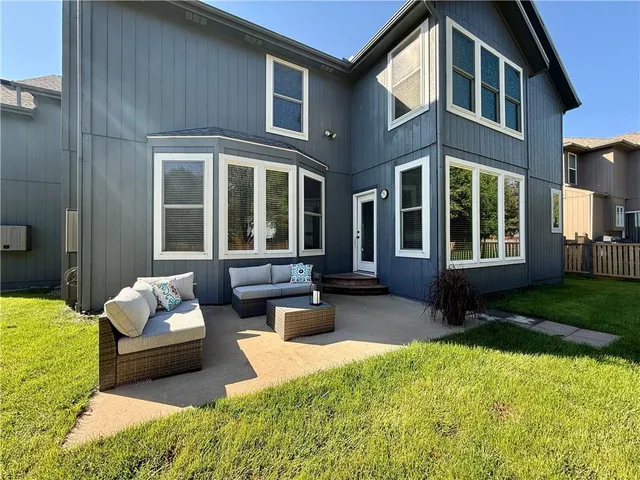 $630,000 | 12704 138th Place, Overland Park, KS 66221