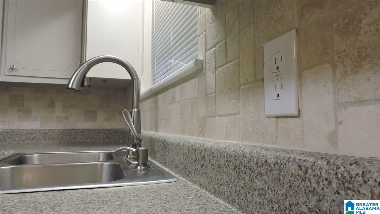309 13th Way Pleasant Grove, AL 35127 - Photo 12 of 31 Gallery Image 12