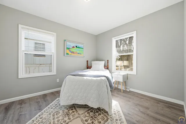 $244,900 | 4413 Southwest Twilight Drive, Topeka, KS 66614