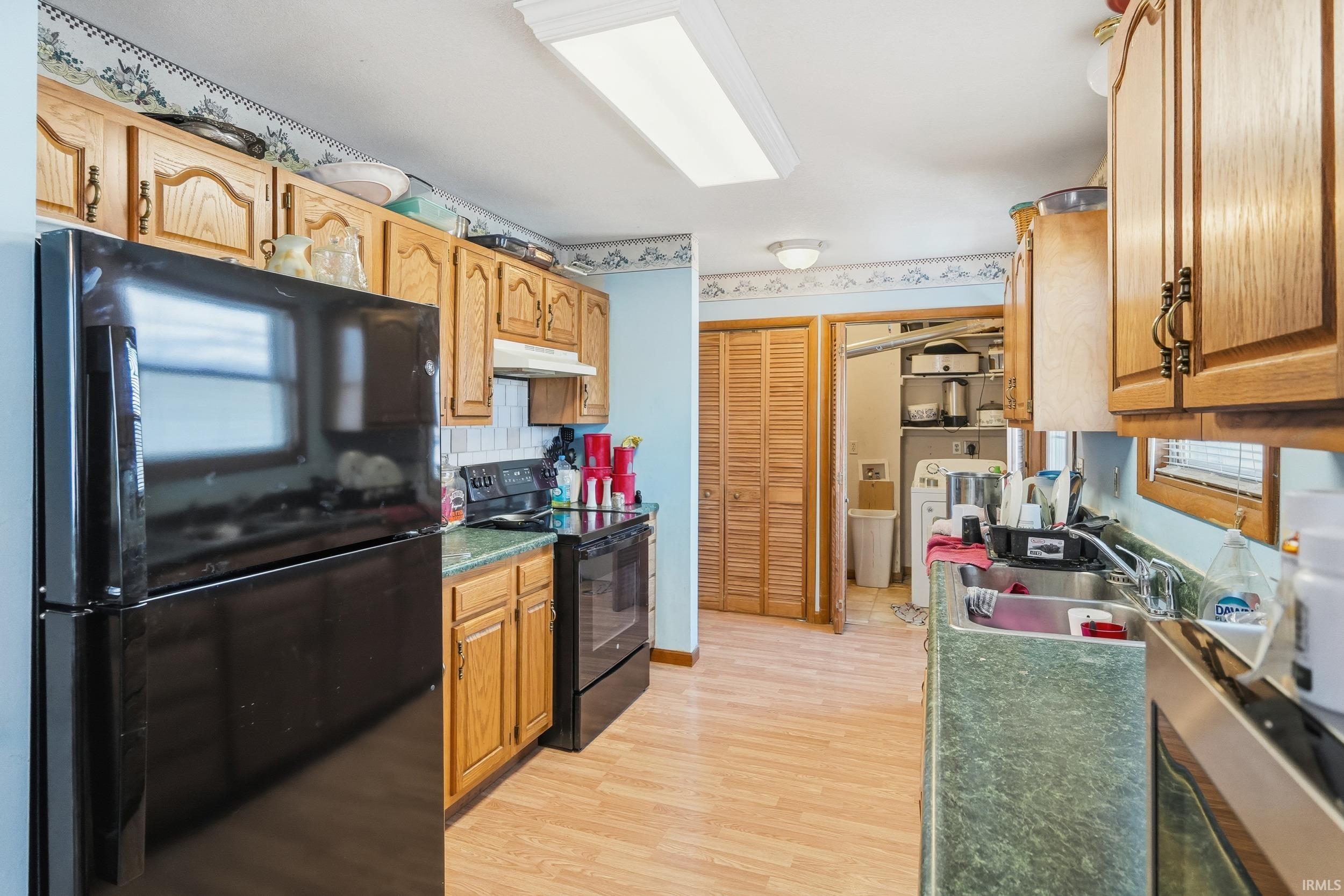 821 Frederick Street Huntington, IN 46750 - Photo 13 of 36