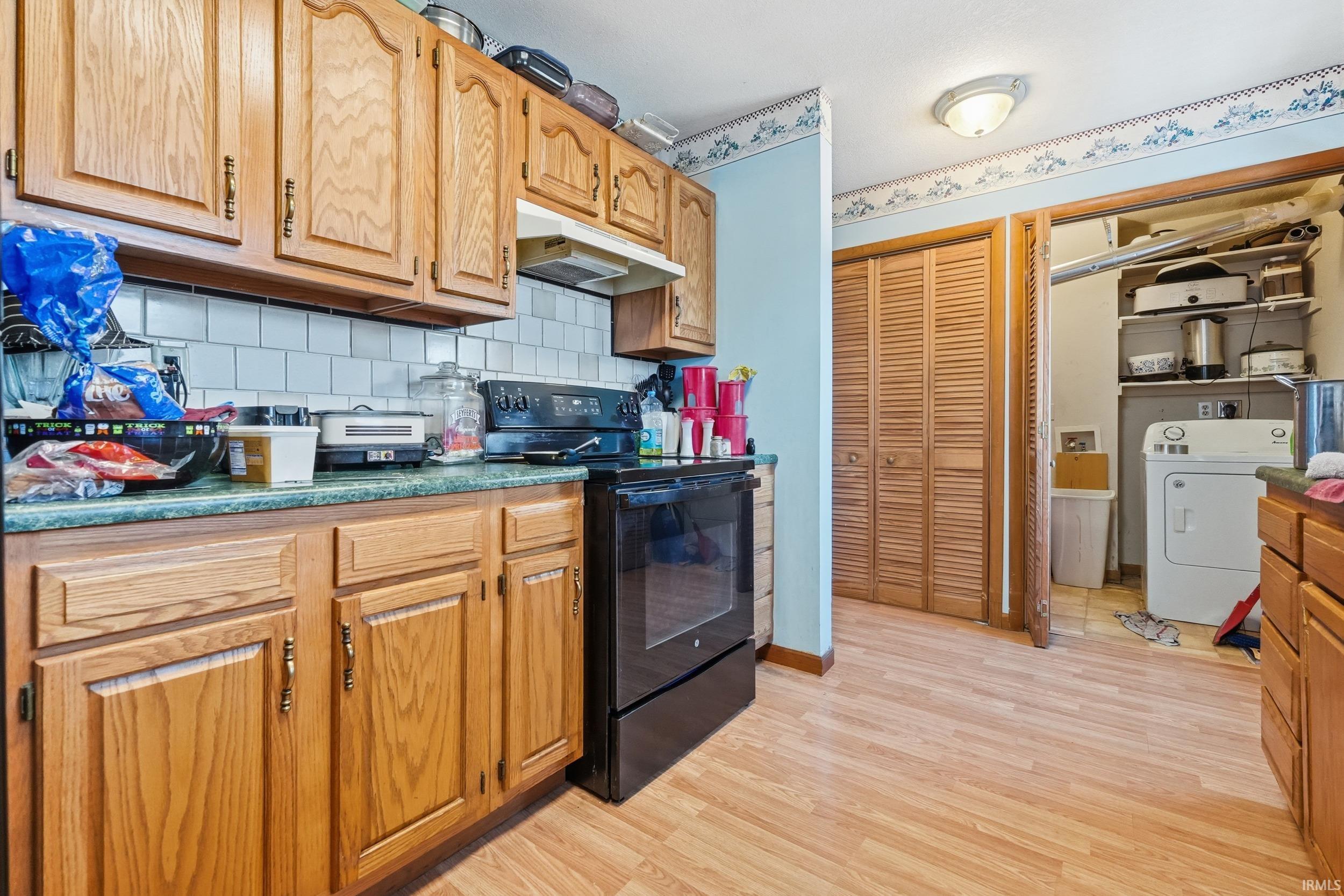 821 Frederick Street Huntington, IN 46750 - Photo 15 of 36