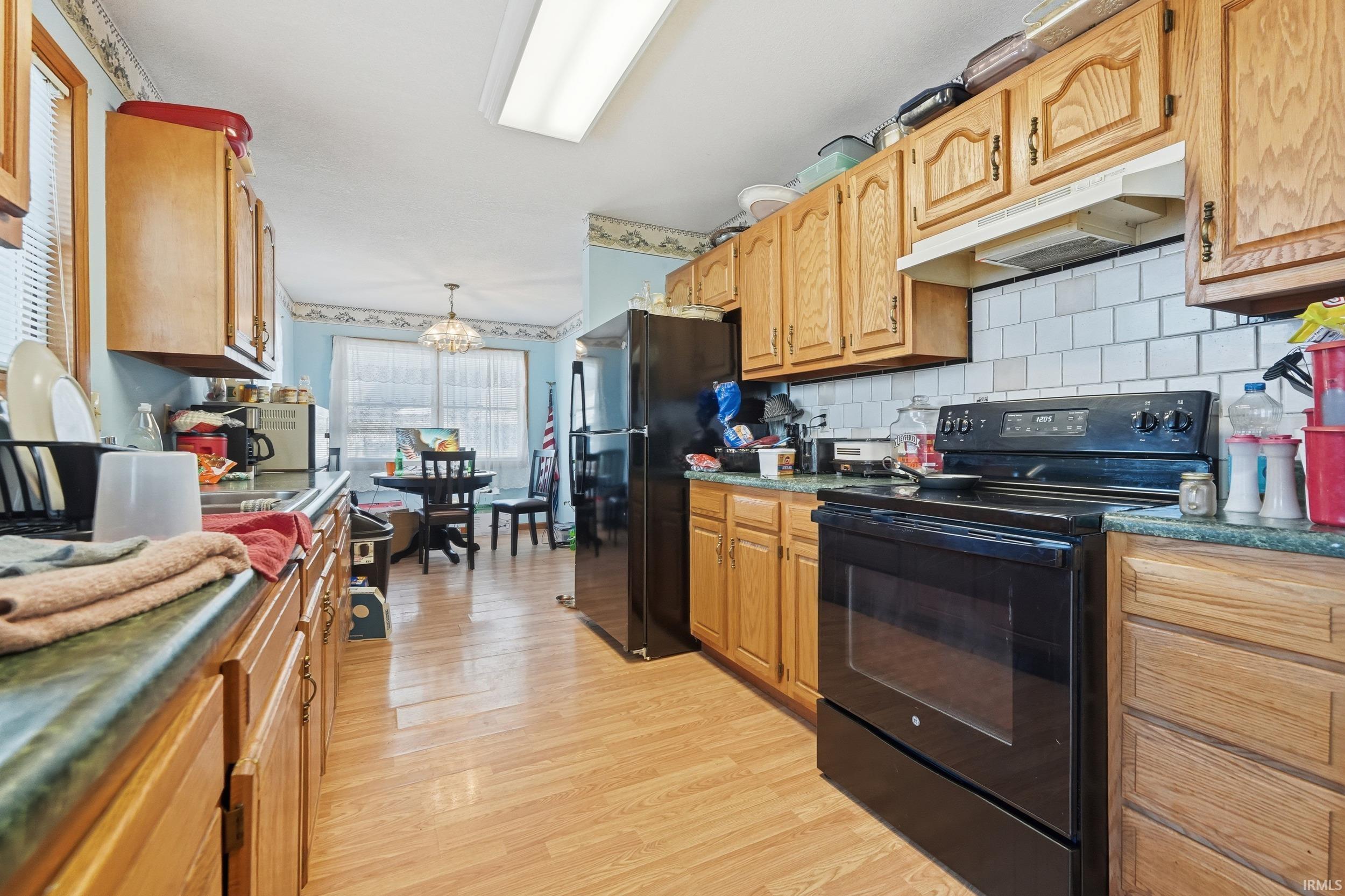 821 Frederick Street Huntington, IN 46750 - Photo 17 of 36