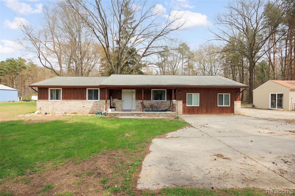 8639 Stone Road Algonac, MI 48001 - Photo 1 of 31