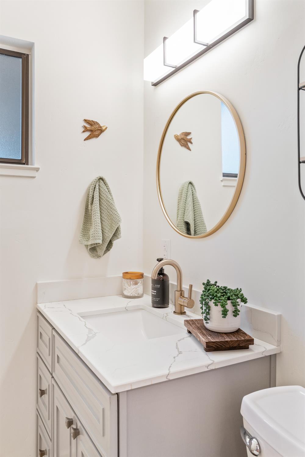 1228 Wingdam Road Murphys, CA 95247 - Photo 30 of 43 a bathroom with a sink and a mirror