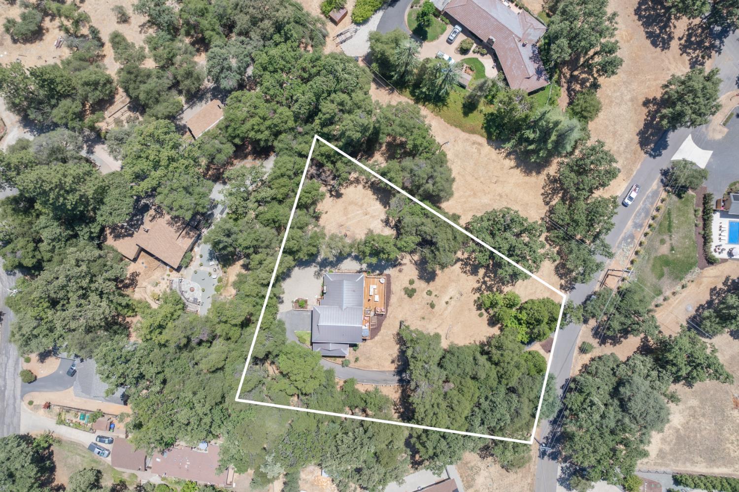 1228 Wingdam Road Murphys, CA 95247 - Photo 38 of 43 an aerial view of houses with yard