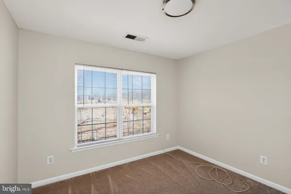 $3,500 | 15220 Lord Culpeper Court, Woodbridge, VA 22191