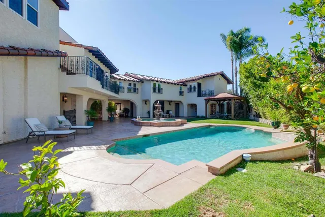 $3,795,000 | 6817 Vianda Court, Carlsbad, CA 92009