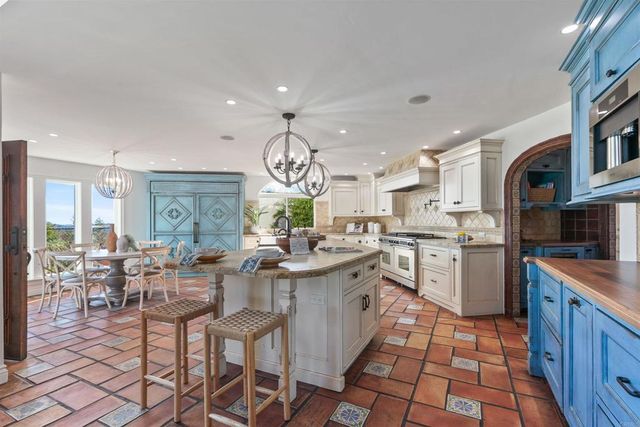 $3,795,000 | 6817 Vianda Court, Carlsbad, CA 92009