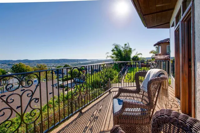 $3,795,000 | 6817 Vianda Court, Carlsbad, CA 92009