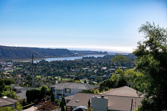 $3,795,000 | 6817 Vianda Court, Carlsbad, CA 92009