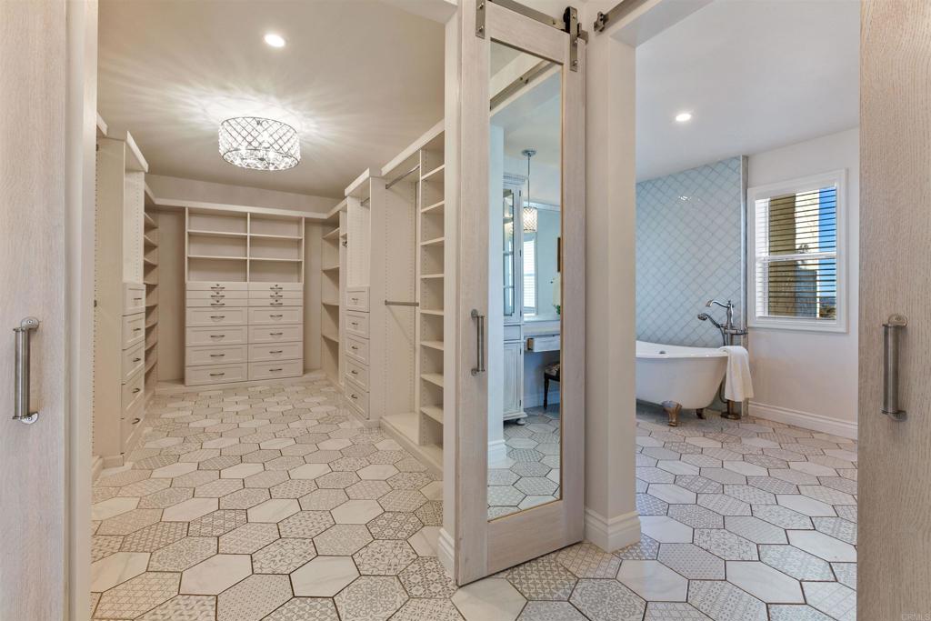 6817 Vianda Court Carlsbad, CA 92009 - Photo 37 of 74 Master bathroom #1