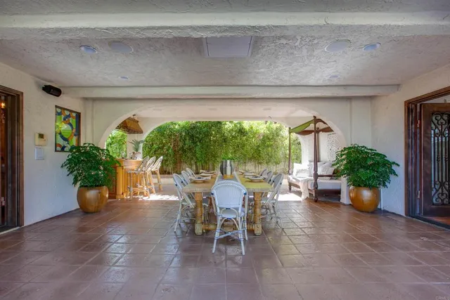 $3,795,000 | 6817 Vianda Court, Carlsbad, CA 92009