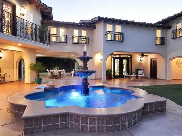 $3,795,000 | 6817 Vianda Court, Carlsbad, CA 92009
