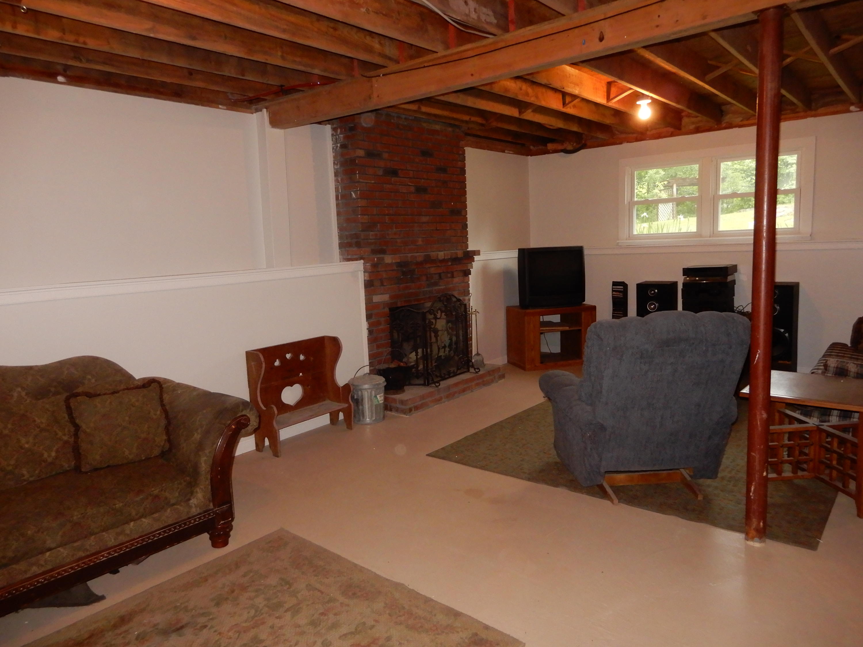 99 Shady Nook Road West Newfield, ME 04095 - Photo 20 of 30 Family room