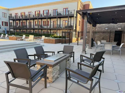 $320,000 | 7707 Bluebonnet Boulevard, Unit 226, Baton Rouge, LA 70810