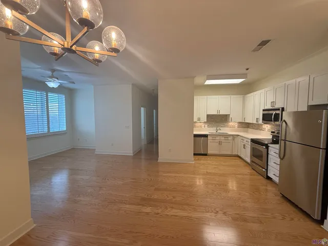 $320,000 | 7707 Bluebonnet Boulevard, Unit 226, Baton Rouge, LA 70810