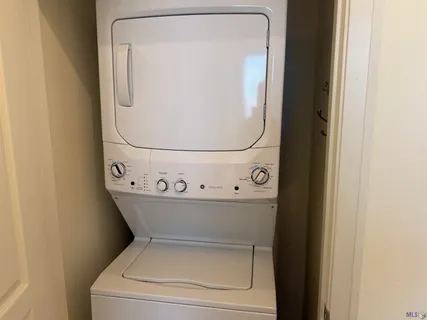 $320,000 | 7707 Bluebonnet Boulevard, Unit 226, Baton Rouge, LA 70810