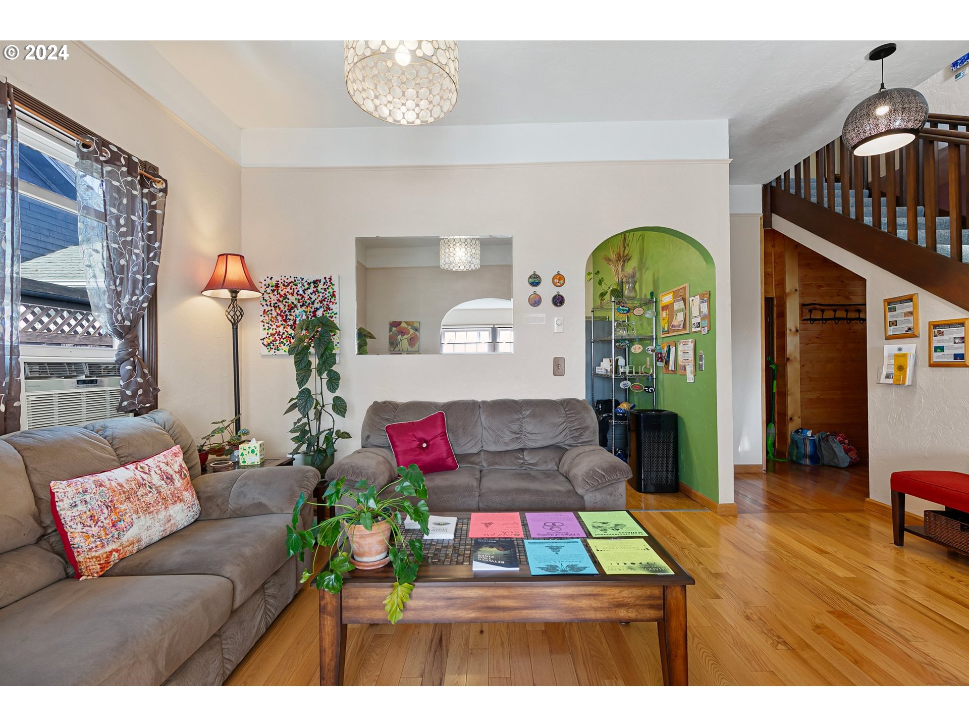 739 West 5th Avenue Eugene, OR 97402 - Photo 5 of 31 a living room with furniture and a table