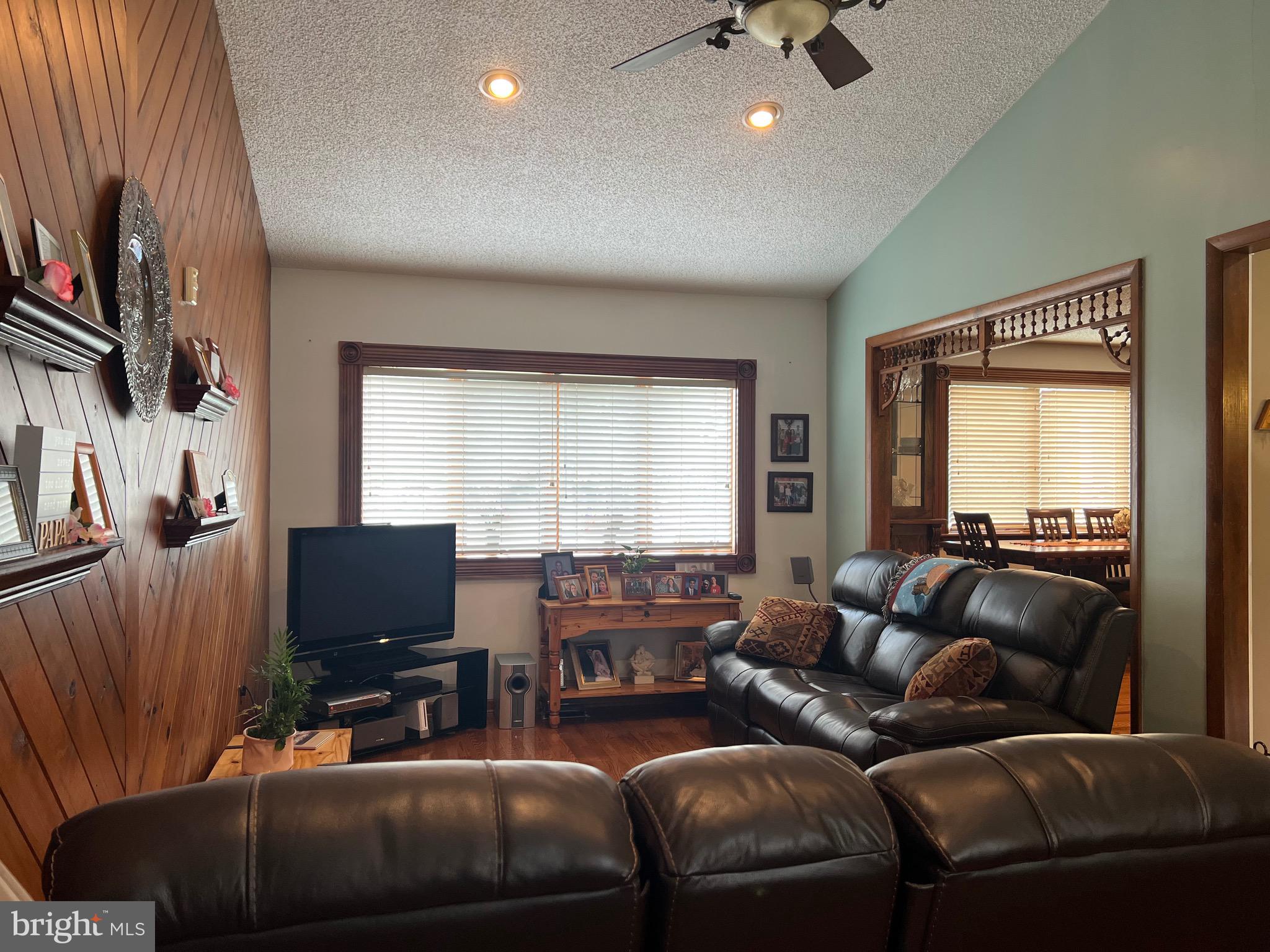 12 Constitution Boulevard Berlin, NJ 08009 - Photo 20 of 35