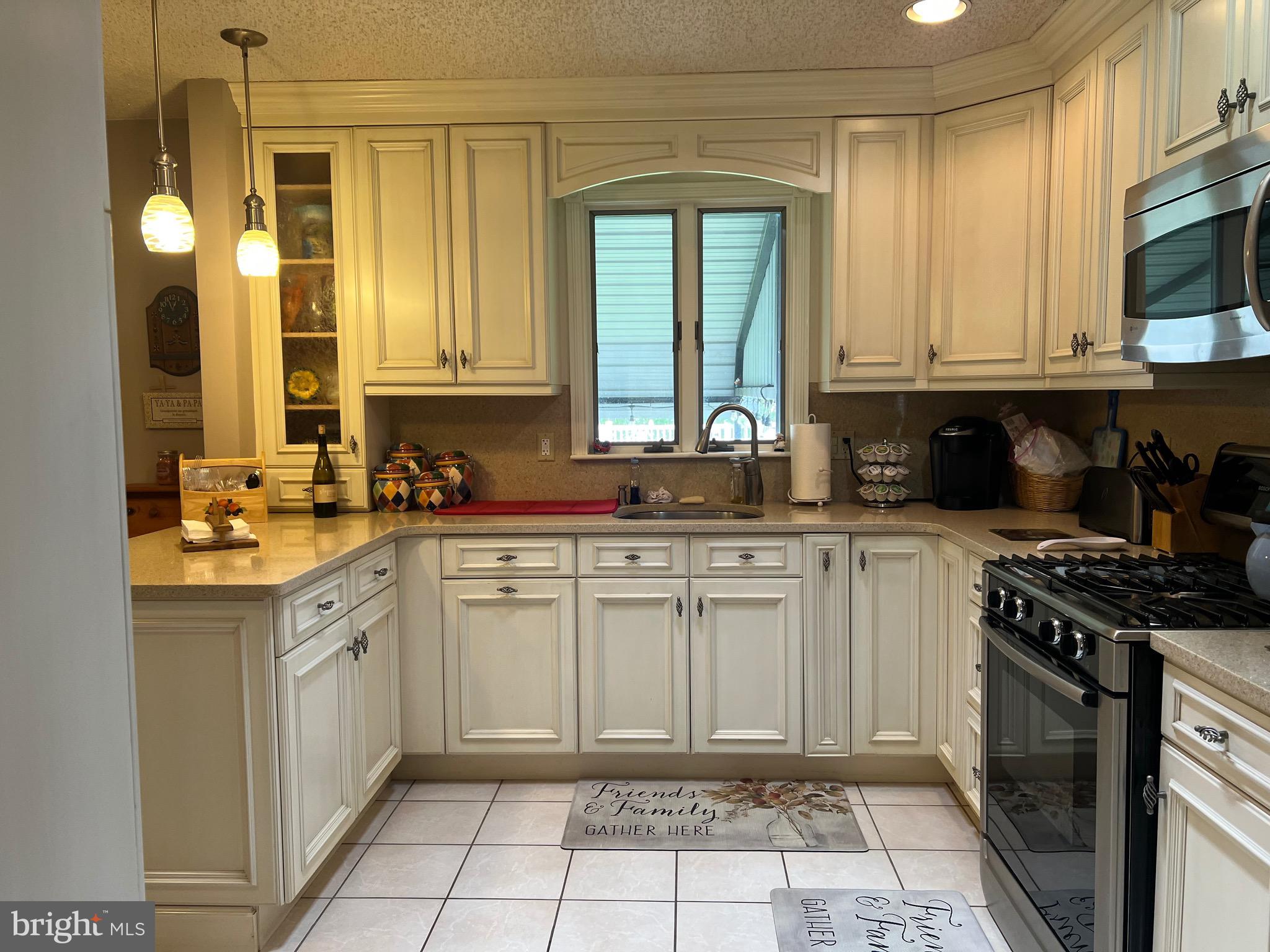 12 Constitution Boulevard Berlin, NJ 08009 - Photo 26 of 35