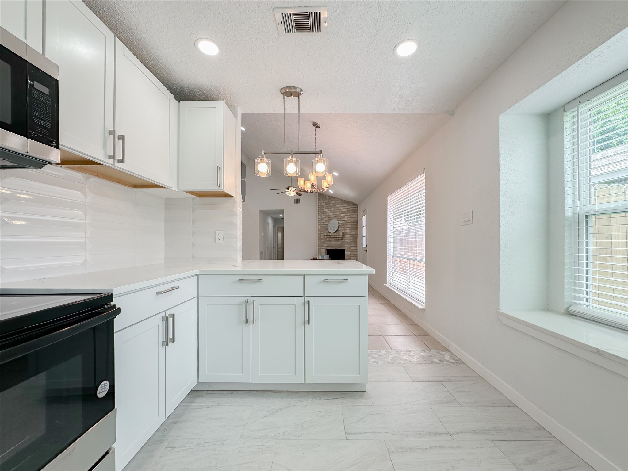 22103 Diane Drive Spring, TX 77373 - Photo 10 of 23