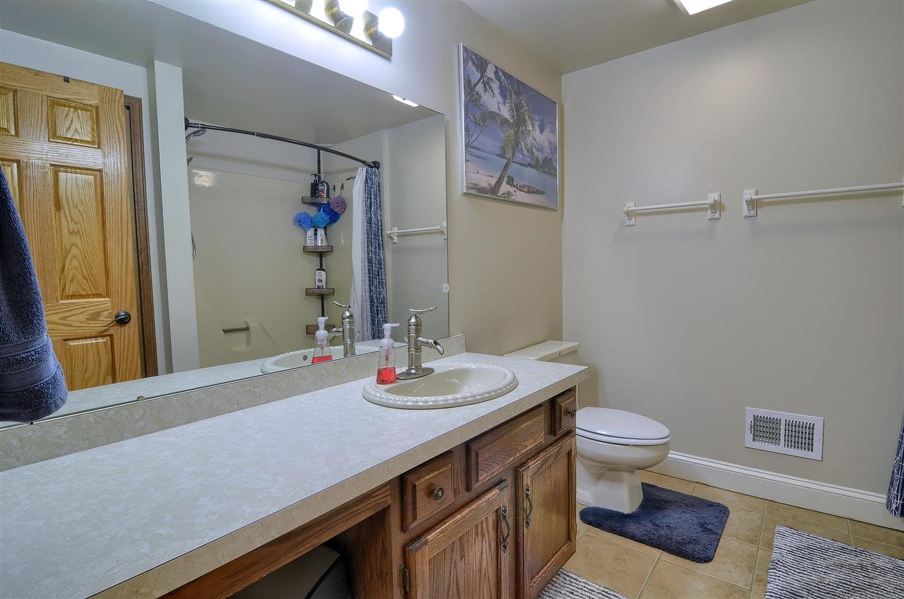 3858 Westlyn Road Lake Orion, MI 48359 - Photo 21 of 30 Full Bathroom