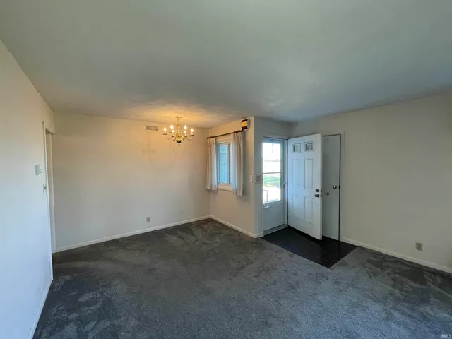 $174,900 | 8105 North Co Road 200 East, Muncie, IN 47303