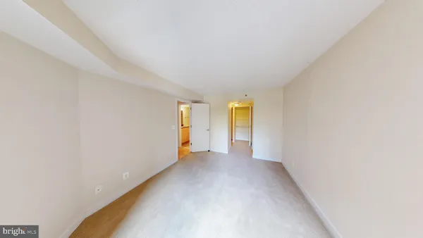 $400,000 | 7500 Woodmont Avenue, Unit S611, Bethesda, MD 20814