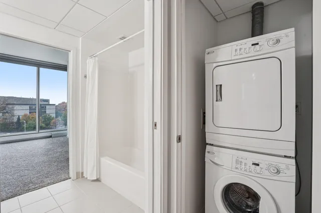 $330,000 | 8161 33rd Avenue South, Unit 606, Bloomington, MN 55425