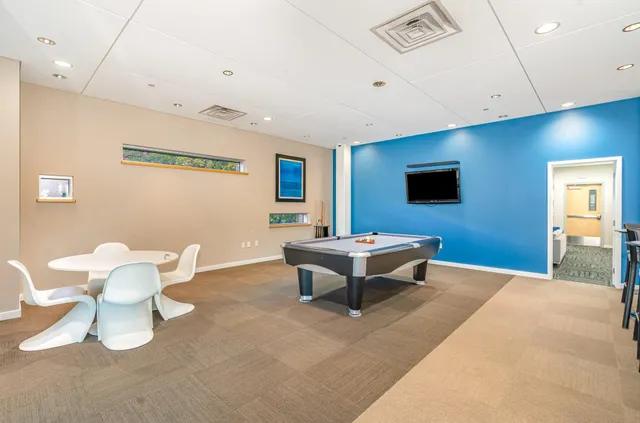 $330,000 | 8161 33rd Avenue South, Unit 606, Bloomington, MN 55425