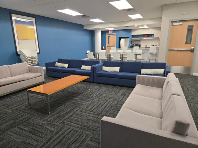 $330,000 | 8161 33rd Avenue South, Unit 606, Bloomington, MN 55425