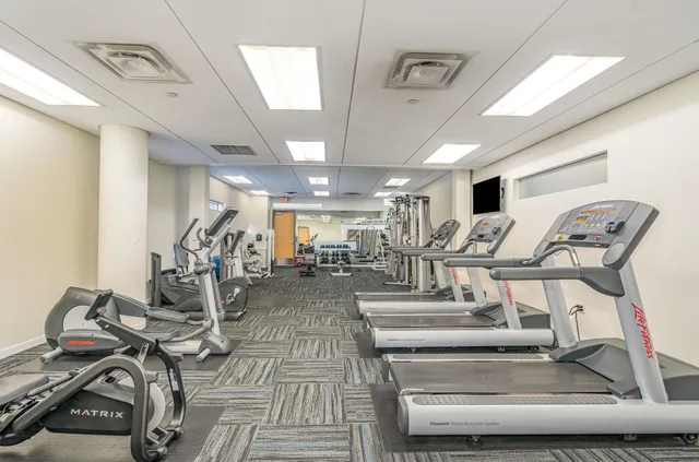 $330,000 | 8161 33rd Avenue South, Unit 606, Bloomington, MN 55425