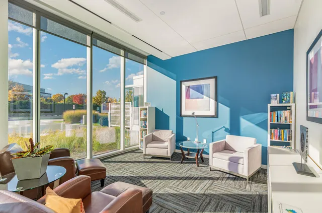 $330,000 | 8161 33rd Avenue South, Unit 606, Bloomington, MN 55425