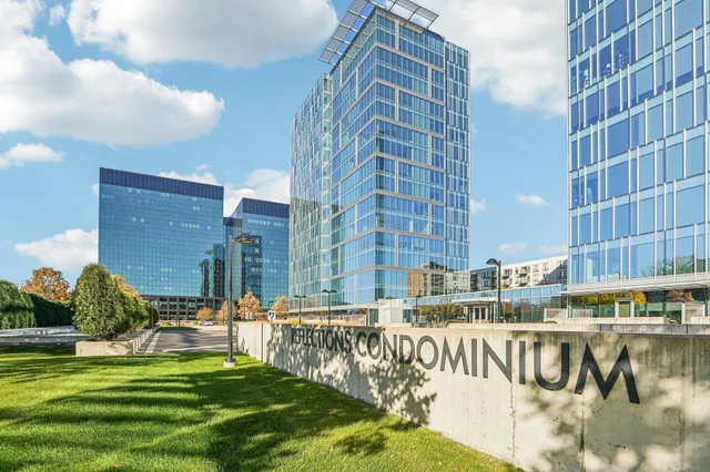 $330,000 | 8161 33rd Avenue South, Unit 606, Bloomington, MN 55425