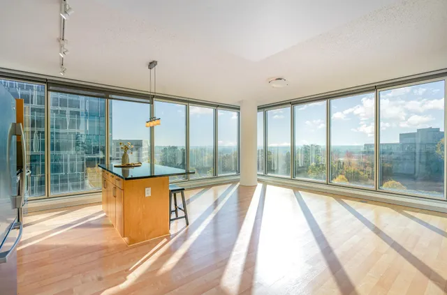 $330,000 | 8161 33rd Avenue South, Unit 606, Bloomington, MN 55425