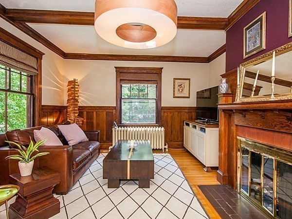 9 Symmes Road Winchester, MA 01890 - Photo 6 of 30 Gallery Image 6