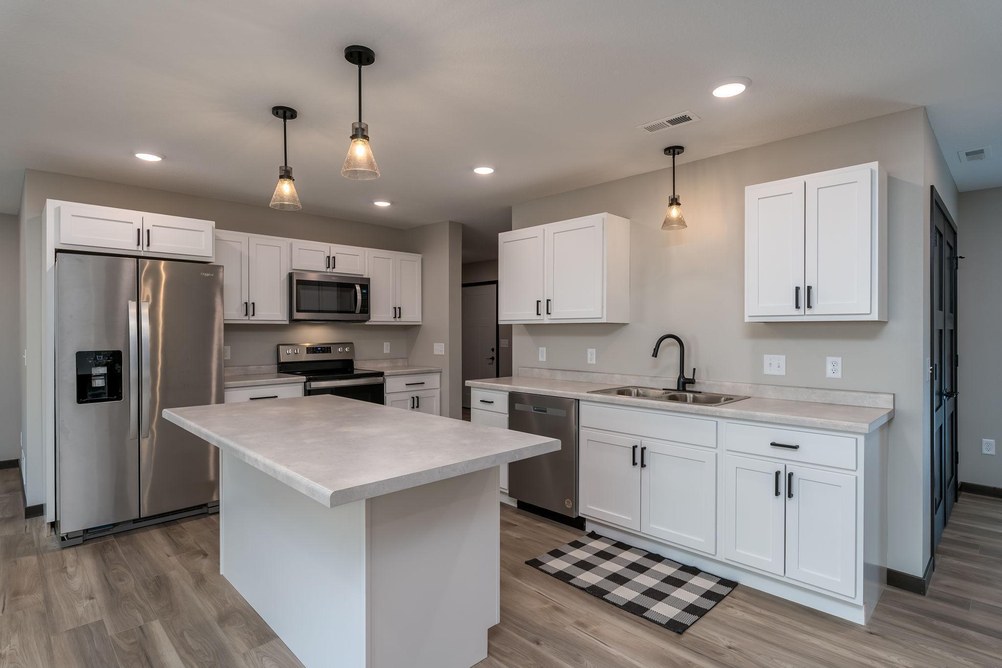 3211 Scotch Lane Mankato, MN 56001 - Photo 4 of 19