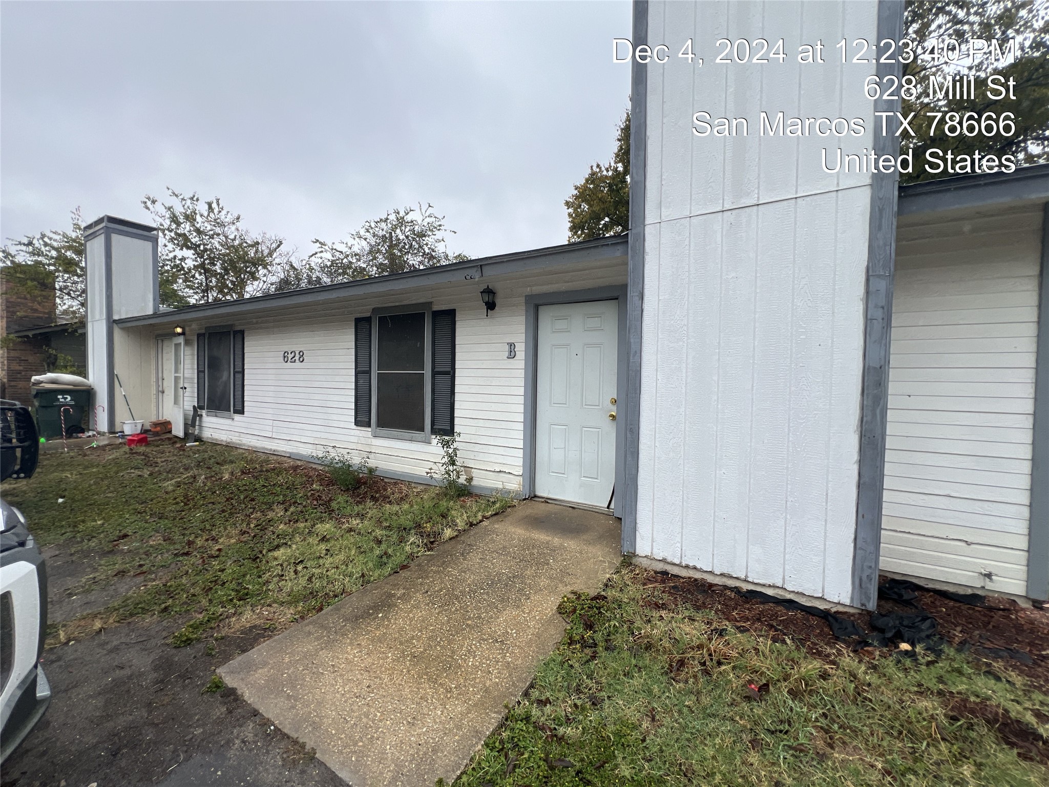 628 Mill Street, Unit B San Marcos, TX 78666 - Photo 1 of 13 View of front of home