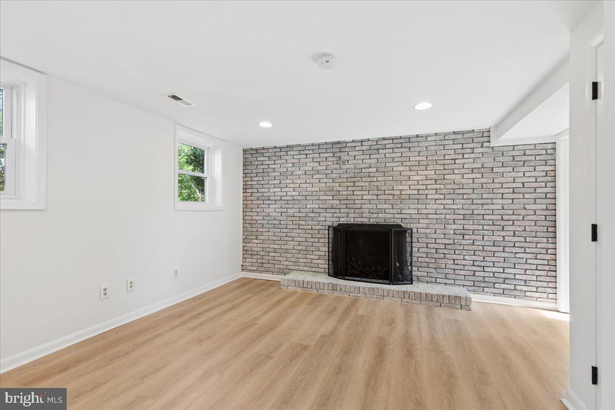 130 Brent Road Arnold, MD 21012 - Photo 19 of 46