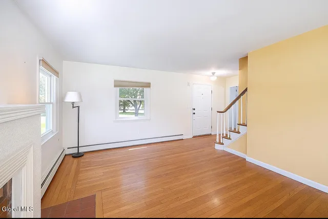 $282,000 | 16 Richland Drive, Glenville, NY 12302