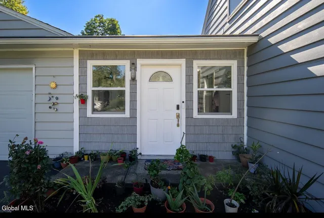 $282,000 | 16 Richland Drive, Glenville, NY 12302