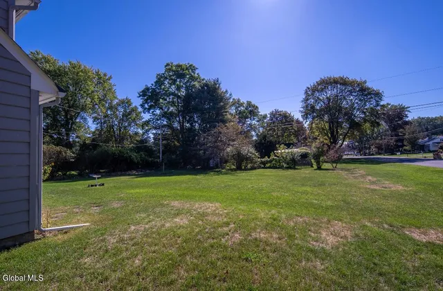 $283,000 | 16 Richland Drive, Glenville, NY 12302