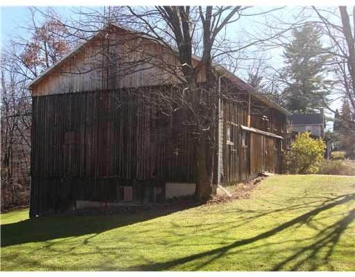 421 Ridge Road Valencia, PA 16059 - Photo 14 of 18 Other. Barn