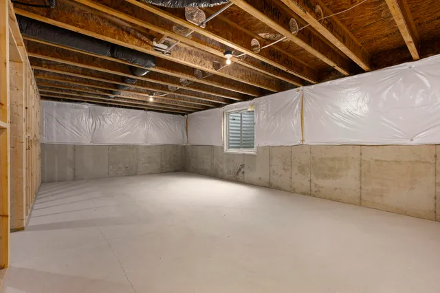 $329,900 | 25245 Vargas, Mattawan, MI 49071