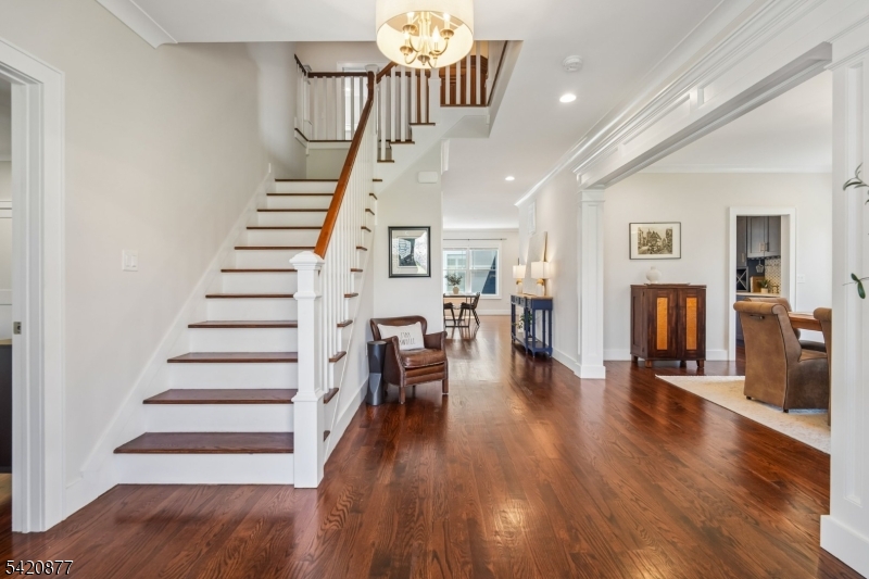 53 Madisonville Road Bernards, NJ 07920 - Photo 3 of 47