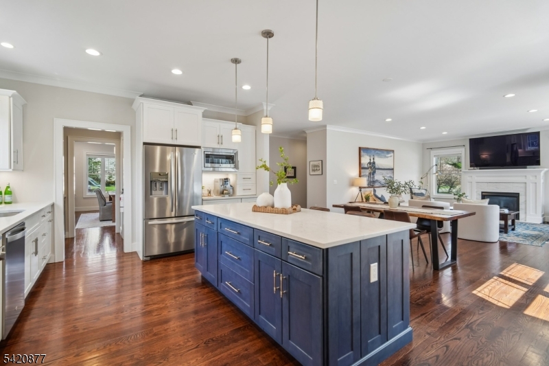 53 Madisonville Road Bernards, NJ 07920 - Photo 9 of 47