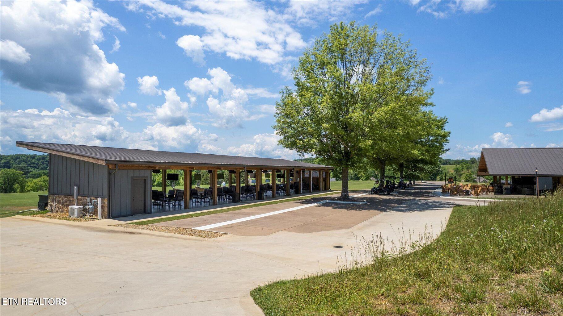 1700 Black Bear Circle Loudon, TN 37774 - Photo 17 of 44 20250703172005452811000000-o