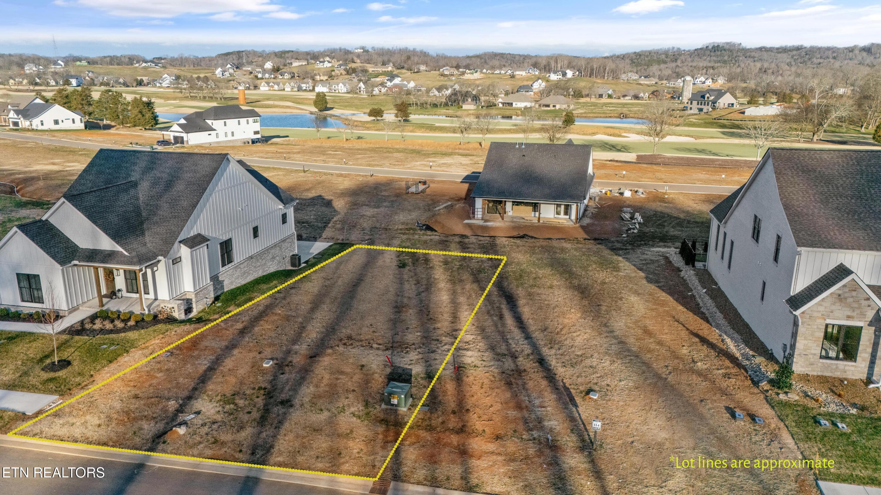 1700 Black Bear Circle Loudon, TN 37774 - Photo 2 of 44 IMG_9174