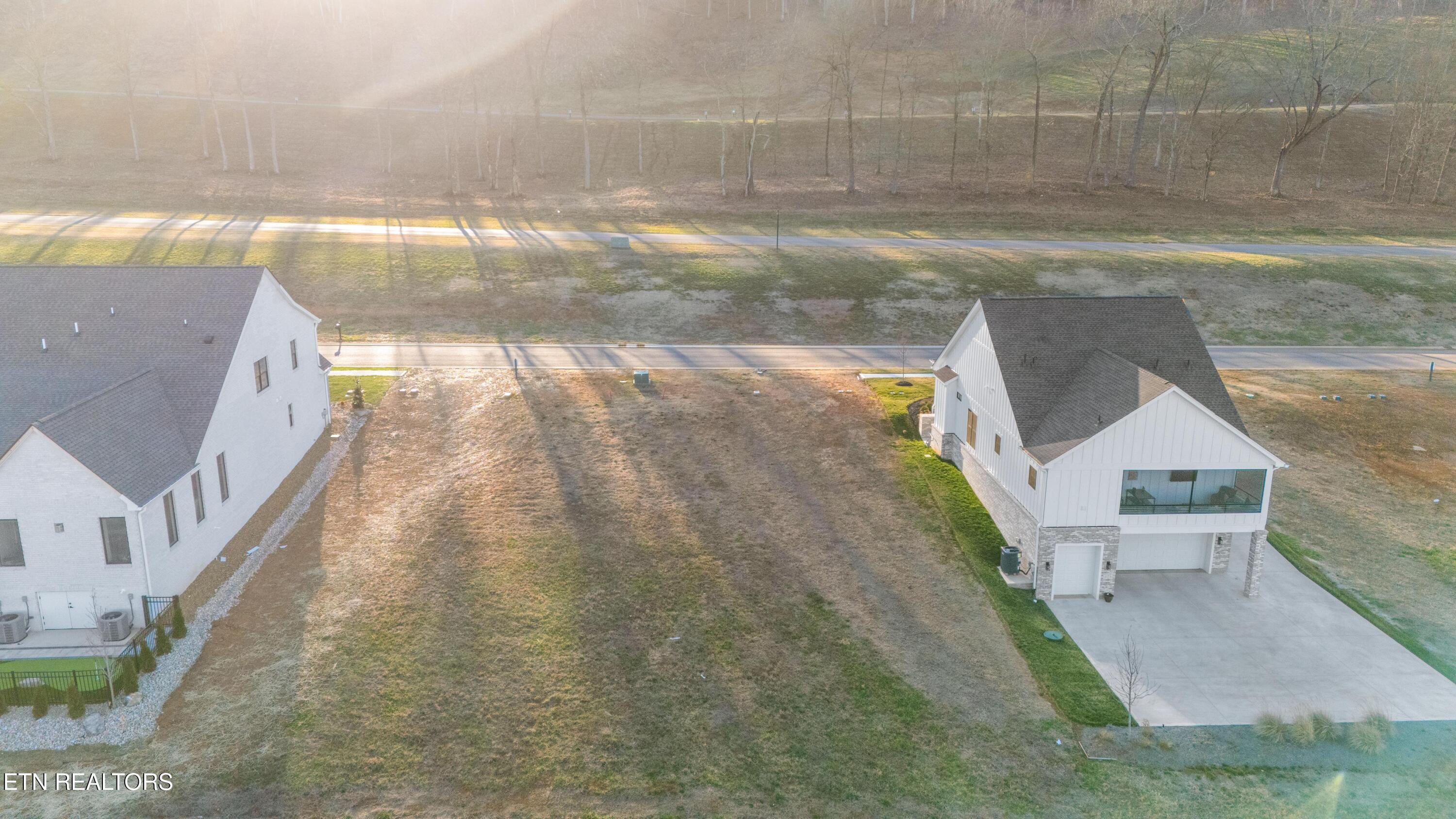 1700 Black Bear Circle Loudon, TN 37774 - Photo 3 of 44 IMG_9176