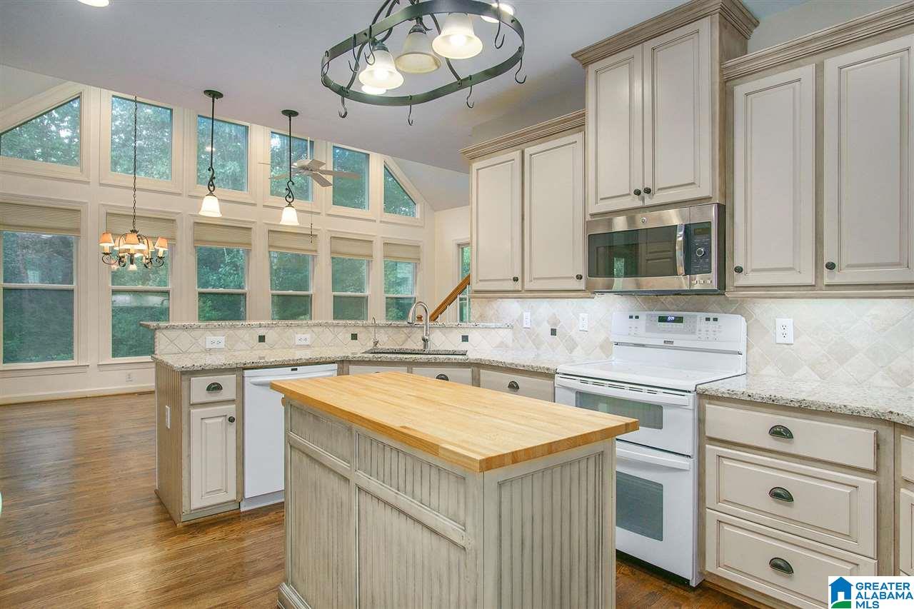 6158 Rushing Parc Lane Birmingham, AL 35244 - Photo 12 of 41